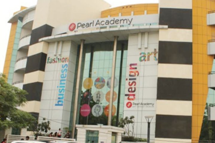 https://cache.careers360.mobi/media/colleges/social-media/media-gallery/1306/2023/9/12/Campus View of Pearl Academy West Delhi_Campus-View.jpg
